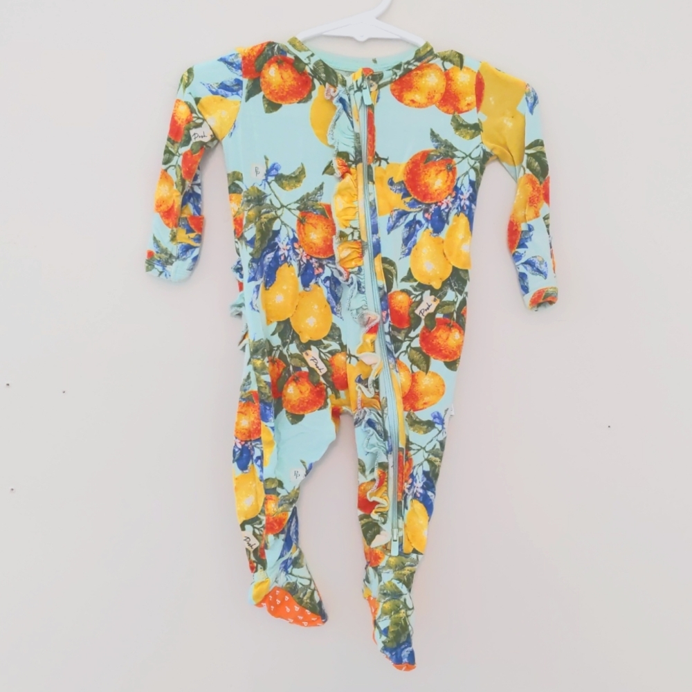 Posh Peanut 0-3 month pajamas onesie footie
